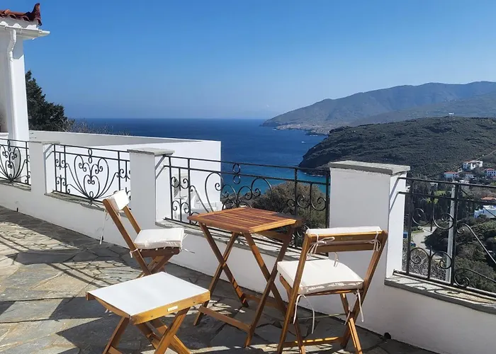 Houlia με δωρεάν χώρο στάθμευσης Semesterbostad *